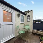 Holiday home Marsay Loftus